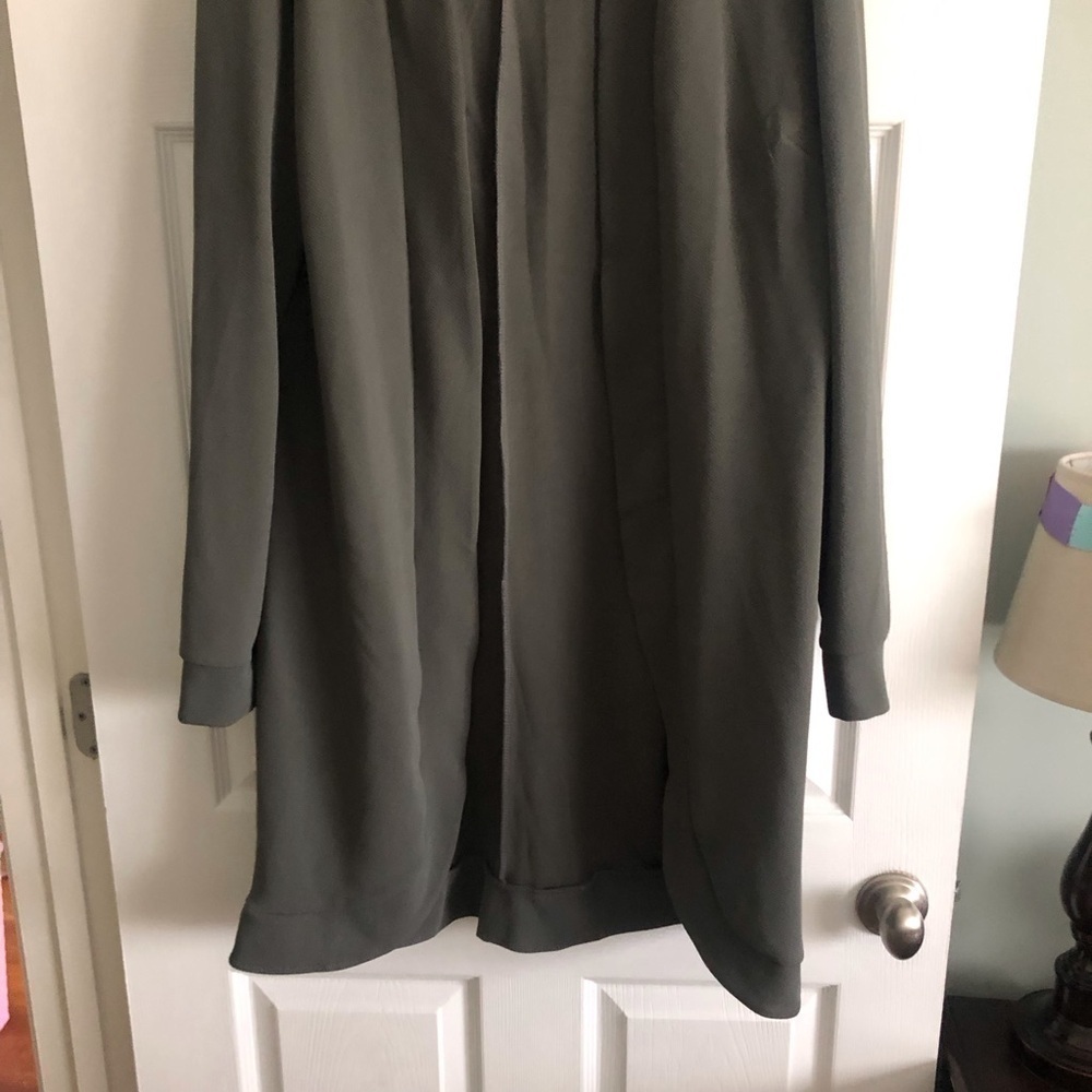DoublJu gray long open blazer in size 2X - Picture 3 of 9